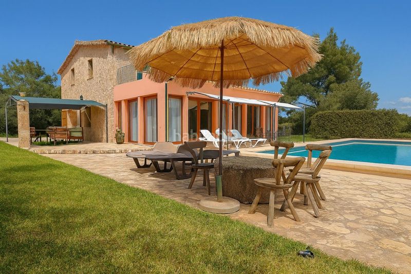 Foto 46760a2d-e189-4c2c-8871-60e01de298c6. Casa amb aparcament piscina a Pollença poble Pollença