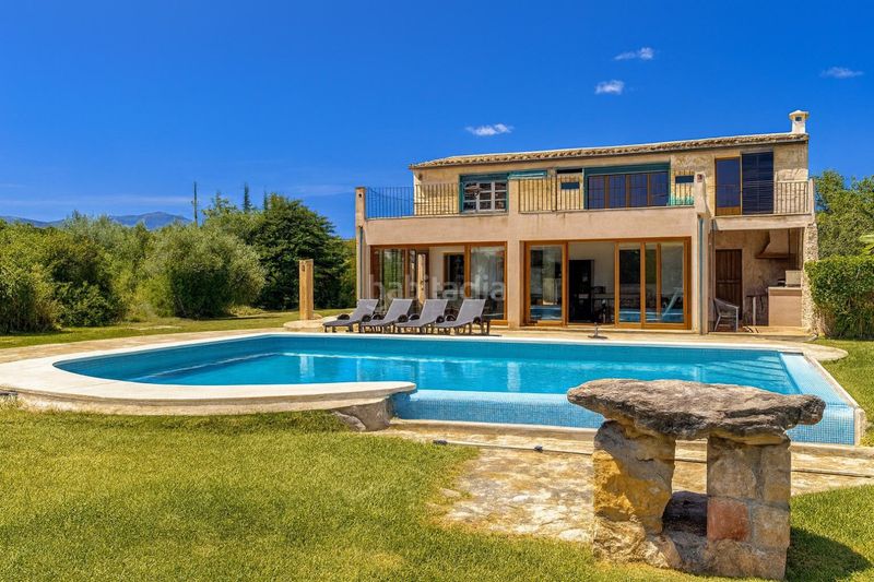 Foto b3e481cc-a617-45dd-a72c-536ec325a2e3. Casa amb aparcament piscina a Pollença poble Pollença