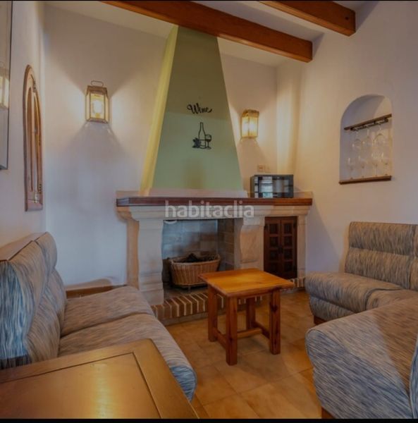 Foto 0e4e9104-e49a-4c2e-bac9-fcec6463dd07. Casa amb aparcament piscina a Pollença poble Pollença