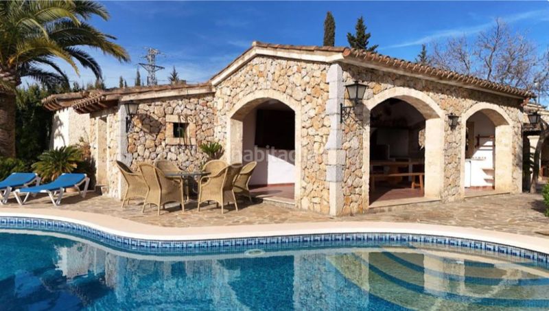 Foto 2fd7cd13-089b-4170-bcf4-3995ff4a7430. Casa amb aparcament piscina a Pollença poble Pollença