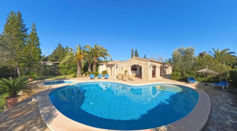 Foto 96c9398c-b5b7-443e-96d1-1b01a657e625. Casa amb aparcament piscina a Pollença poble Pollença