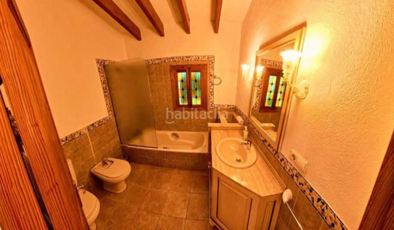 Foto b8d44362-e809-4684-aadb-e57c21218994. Casa amb aparcament piscina a Pollença poble Pollença