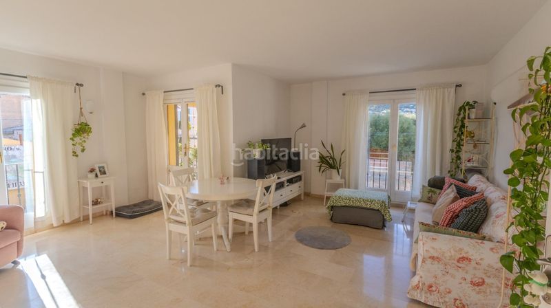 Foto f627d96a-99a1-4411-b98b-fef6f3d04bcc. Pis amb calefacció aparcament a Alaró