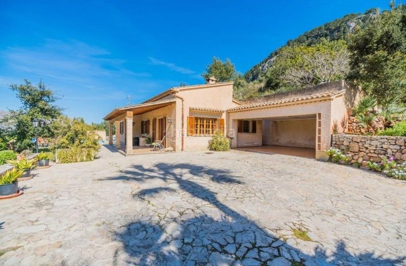 Foto 000a181d-c740-489a-9172-274c46eed1cf. Casa amb aparcament piscina a Pollença poble Pollença