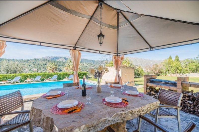 Foto 0204d27d-a372-40ed-adb6-fb0949d8e4d6. Casa amb aparcament piscina a Pollença poble Pollença