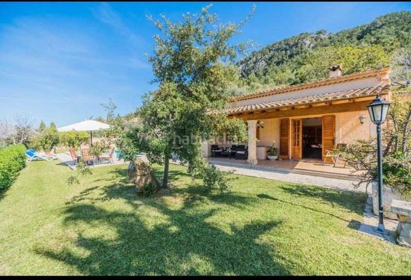 Foto 8099f01e-0057-4480-ac2a-6b95537e82e7. Casa amb aparcament piscina a Pollença poble Pollença