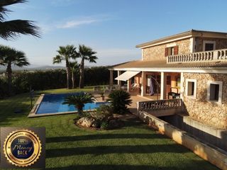 Rent House  Santa margalida - carrer de maria. Finca de excellente calidades cerca de las playas del norte