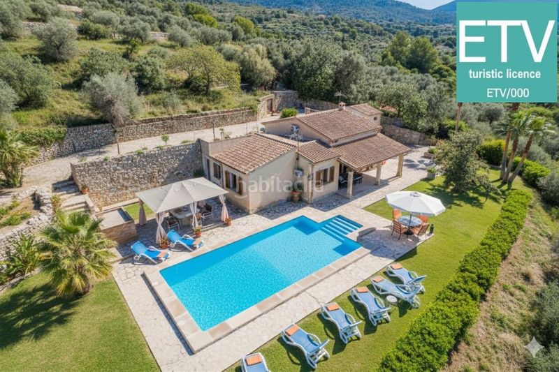 Foto 9e2a8081-fd8e-432d-a2e9-2c26bb61570f. Casa amb aparcament piscina a Pollença poble Pollença