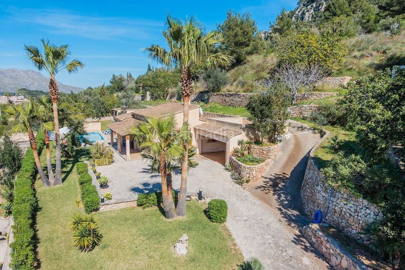 Foto a5a113dd-d826-4584-9c0d-e510747c2d7b. Casa amb aparcament piscina a Pollença poble Pollença