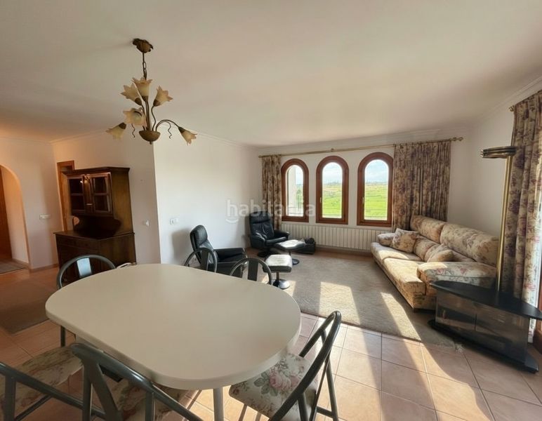 Foto ae1b4611-f4ca-482e-9acb-5aebbd081d26. Àtic amb calefacció aparcament a Santa Margalida poble Santa Margalida
