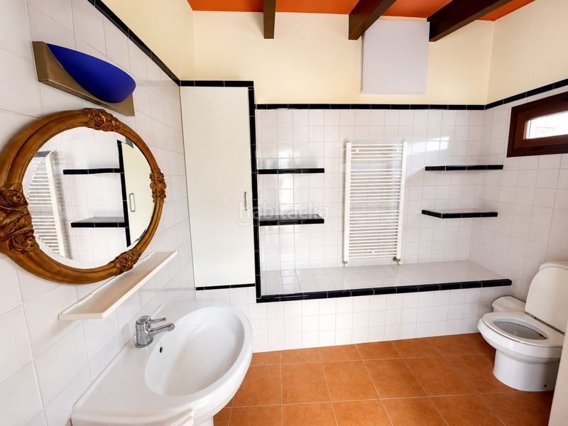 Foto b87bf4a0-4652-4a61-814b-6a5f8e8a64fb. Alquiler casa en lloc poligon presentamos casa arta, una finca situada en plena naturaleza, en una zona muy tranquila y con un entorno ideal para quienes buscan en Artà