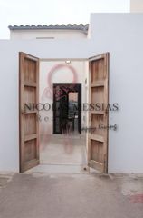 Casa adossada  Portocolom - carrer del ciprell. Descubre esta encantadora casa en portocolom! presentamos una pr