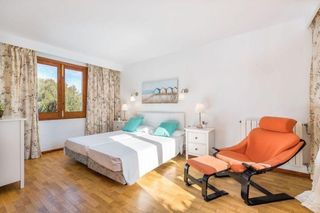 Haus  Santa margalida - carrer cervantes. Bienvenido a su nuevo hogar! esta espaciosa casa esquinera ofrec