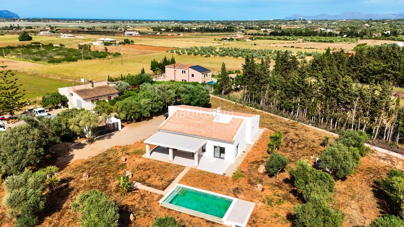 Foto eb5fe9d8-1819-4ac7-9cf9-cbc2b86d248e. Casa a Muro - vinroma a Muro