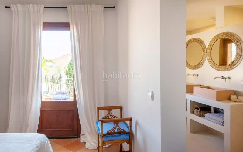 Foto d075dda4-cb0a-4f71-95e3-e78592bc120c. Casa aparellada amb calefacció aparcament a Pollença poble Pollença