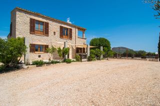 Miete Haus in Sant llorenç des cardassar - poligono 300. Moderna finca mediterránea con gran piscina en alquiler de larga