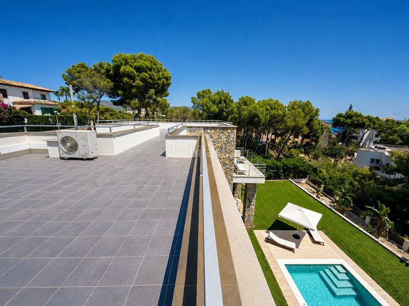 Foto 0f711075-199b-449b-8c7c-58e620b4719e. Casa amb calefacció aparcament piscina a Cala Vinyes Calvià