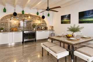 Maison  Andratx - carrer de conquistador. Exclusiva casa histórica com licença turística permanente no cen