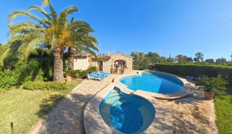 Foto 51b944bc-ca0c-4d29-bf0e-12ba38b19535. Casa con parcheggio piscina in Pollença poble Pollença
