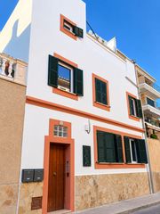 Maison  Andratx - maria  2. Casa de pueblo renovada con terraza de 70 m, vistas al puerto y