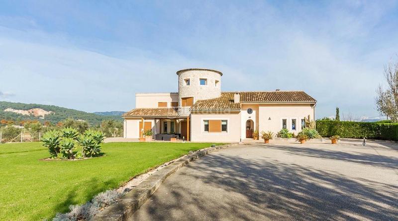 Foto 18a9ba37-0d82-41c2-8117-fa751d395187. Chalet con riscaldamento piscina in Búger