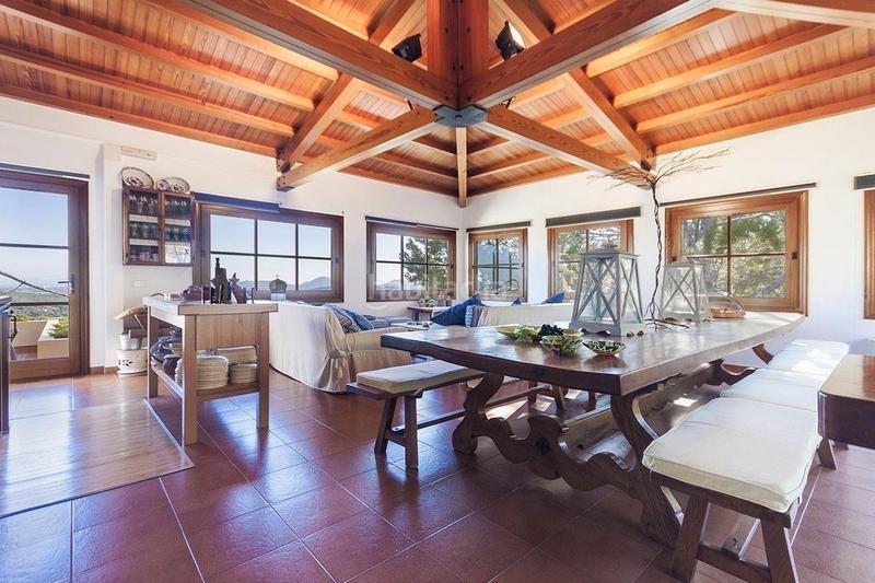 Foto 4baa3cbe-65d0-4b0a-8dbf-4d2e22709c85. Alquiler chalet villa de ensueño en puerto pollensa en Pollença