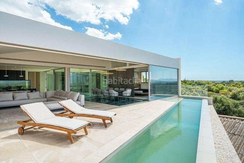 Foto 09523460-bfa7-46c9-85aa-4e843b91dbc1. Reihenhaus mit heizung parking pool in Costitx