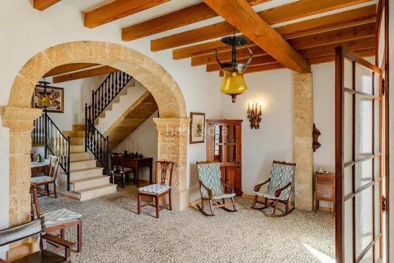 Foto bc9056ba-9e12-4380-83a9-f939bd36e874. Edificio in Artà poble Artà