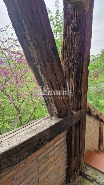 Foto c7c551a5-7c57-4b4b-951b-04ff561a1eab. Casa bifamiliare in Zeberio