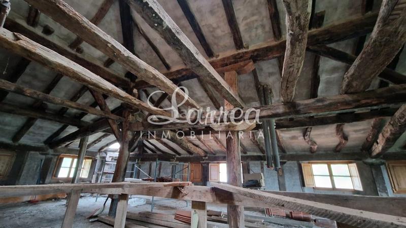 Foto de1ae9d6-310a-476b-a9ef-2dbe8e33b700. Casa bifamiliare in Zeberio