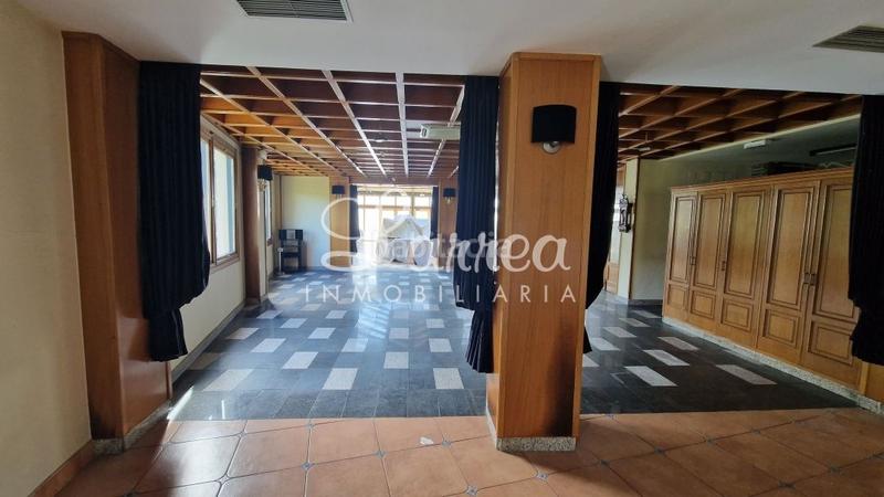 Foto d75603cd-6bd3-4e50-9c21-974f1389ff36. Edifici a Amorebieta - Etxano