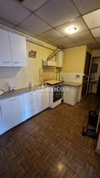 Foto 03368576-4683-4ee2-bb68-562bc06bf318. Industrial building in Galdakao