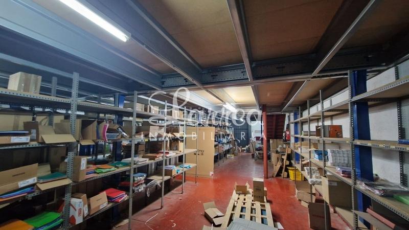 Foto f5e67382-29c0-4547-ab1a-f979d3712b8e. Industrial building in Galdakao