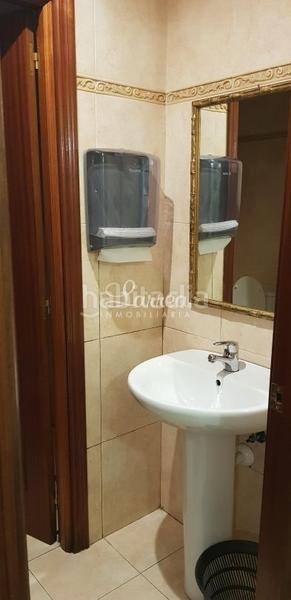 Foto bf28ea1e-93e5-424a-8d6e-531bfb4500bb. Lloguer local comercial a Amorebieta - Etxano