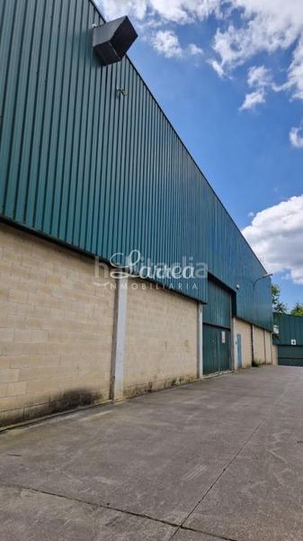 Foto 2036e766-3838-4782-87d7-a63e06cc3760. Capannone industriale in Lemoa