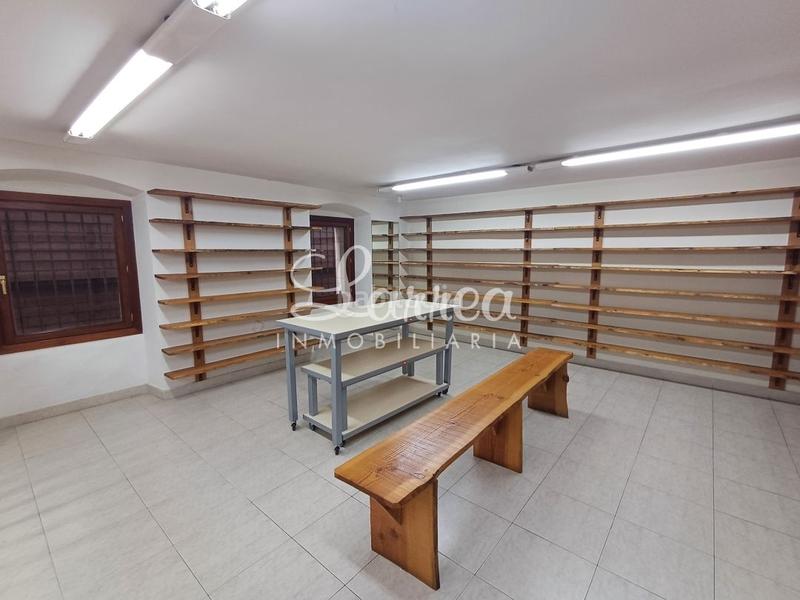 Foto 15c0c5ac-9141-45f5-9378-41b0d0e6f98f. Rent business premise in Amorebieta - Etxano