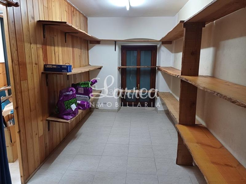 Foto 5f728c77-c5e4-4cba-8447-576e6c725b81. Rent business premise in Amorebieta - Etxano