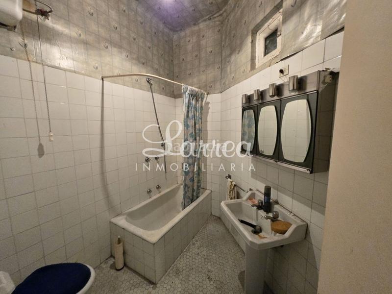 Foto 7180ffe1-3afe-41d3-909c-1930027f1240. Masia amb calefacció aparcament a Iurreta