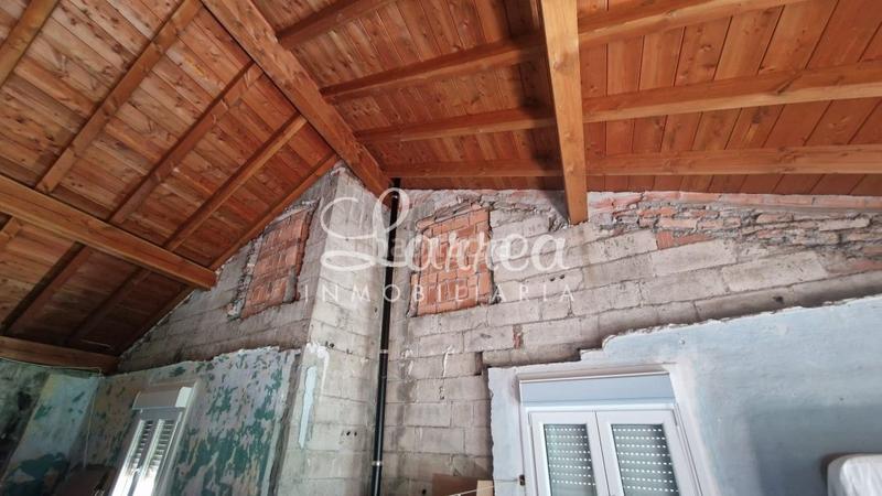 Foto d26e9df4-e795-476b-bddc-3f27246a6a1c. Casa  pareada a la venta en Zeberio