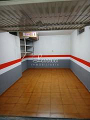 Aparcament cotxe a Igorre. Garaje cerrado en olabarri igorre