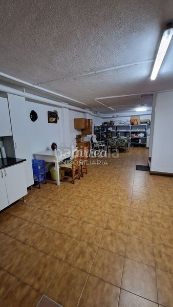 Foto 5e5030a4-3288-4d09-8a6a-6aacf8c2fab1. Casa adossada amb calefacció aparcament a Igorre