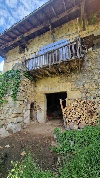 Foto f06f60f7-9bc5-4dbd-8338-2f54853de96f. Masia a Dima