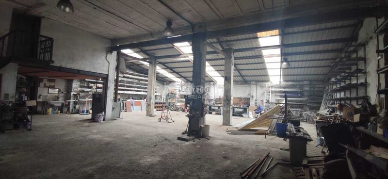 Foto feea3d80-d09a-4904-a913-c454170105ad. Nau industrial a Lemoa