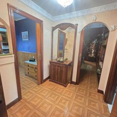 Etagenwohnung in Amorebieta - Etxano. Piso con bajo cubierta habilitado