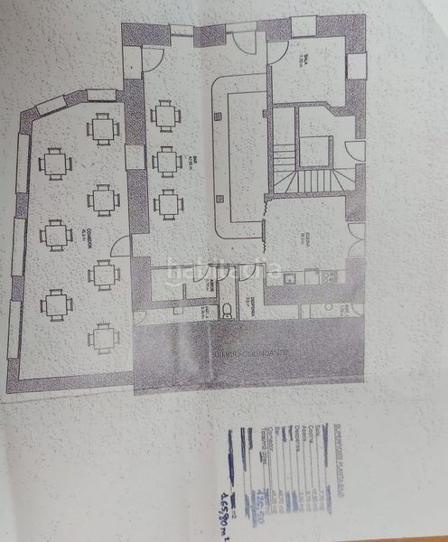 Foto c1e9f7ff-1bf4-40de-89c3-b12525938199. Location local commercial dans Dima
