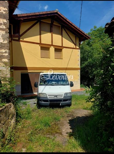 Foto 66e98371-6ba2-4310-865f-aa7512bc1b24. Casa caserío en proceso de reforma en Zeanuri