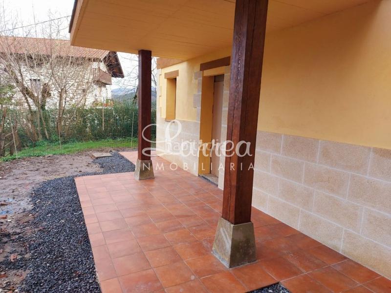 Foto c15967bc-5446-4951-a5de-e7c3397f4fb0. Casa caserío en proceso de reforma en Zeanuri