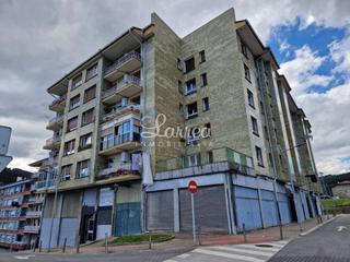 Local Comercial a Lemoa. Lonja en venta