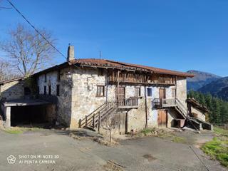 Casale  Arostegieta. Dima casero bifamiliar a la venta. derecha e izquierda. paisaje