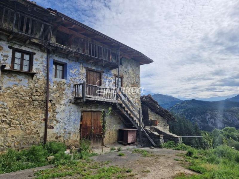 Foto 84c49555-6477-45a6-832d-99943568827e. Casale in Dima